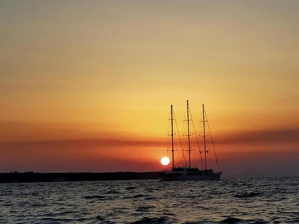 Rodothea And Adams On The Beach, Santorini โมโนลิธอส ภายนอก รูปภาพ
