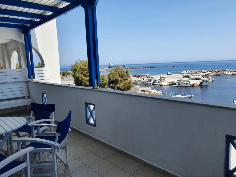 Rodothea And Adams On The Beach, Santorini โมโนลิธอส ภายนอก รูปภาพ